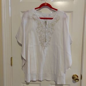 NEW D & Co. Women's 2 pc Embroidered Off White Blouse/Top Size 1X